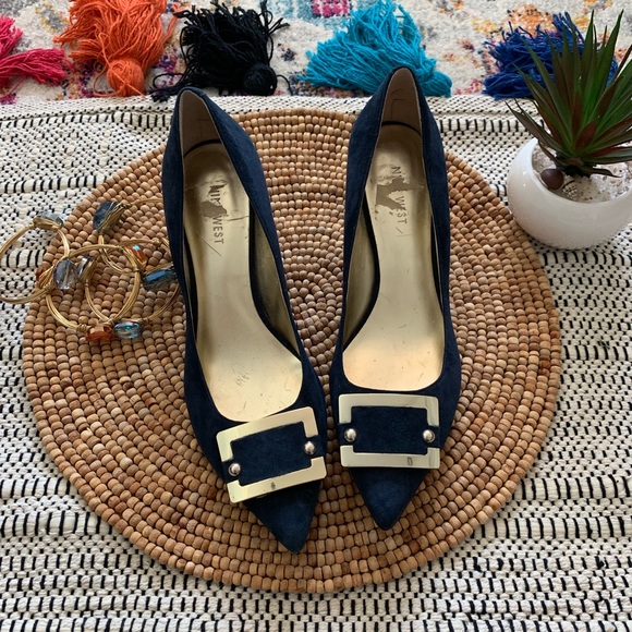 Nine West Shoes - Nine West Blue Suede Kitten Heels Gold Hardware S8